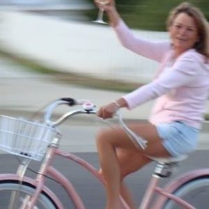 Meet your Posher, Laura